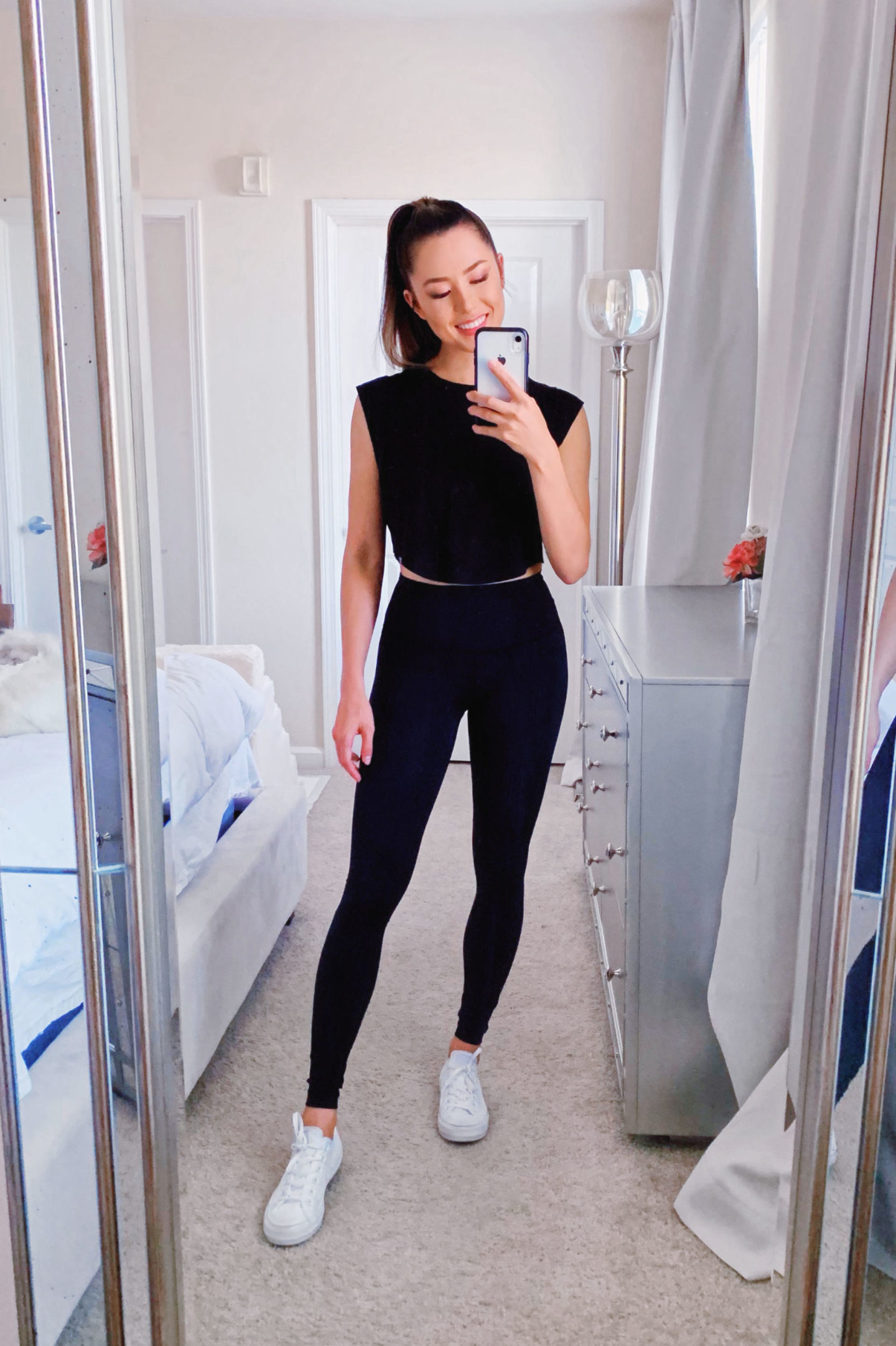 black on black workout outfit lululemon leggings black leggings