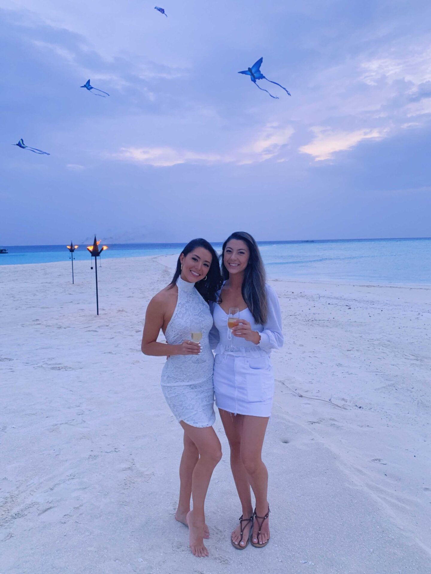 four seasons landaa giraavaru, maldives, fly fly butterfly party, festive season maldives, hapa, sisters, dress, all white party, landaa giraavaru