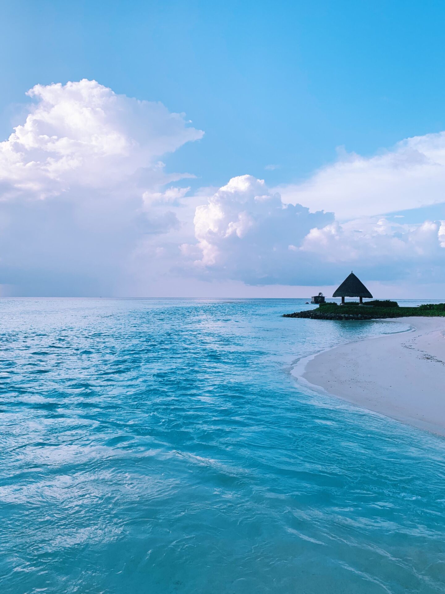 ocean, indian ocean, kuda huraa, maldives, aqua, covid travel, four seasons kuda huraa, four seasons maldives