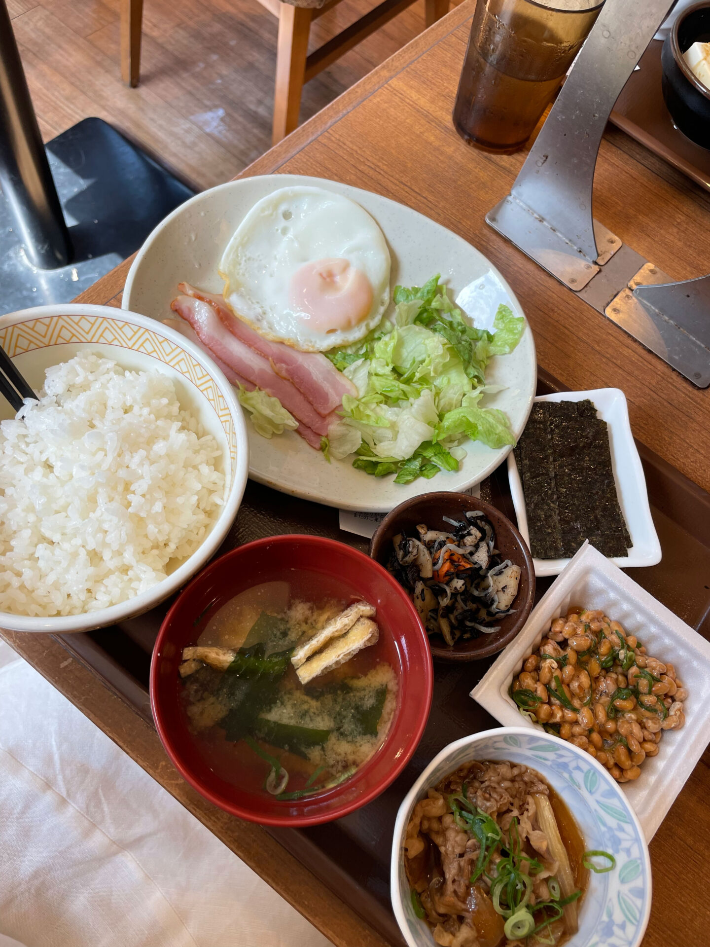 This is what fast food in Japan looks like! Only $5!